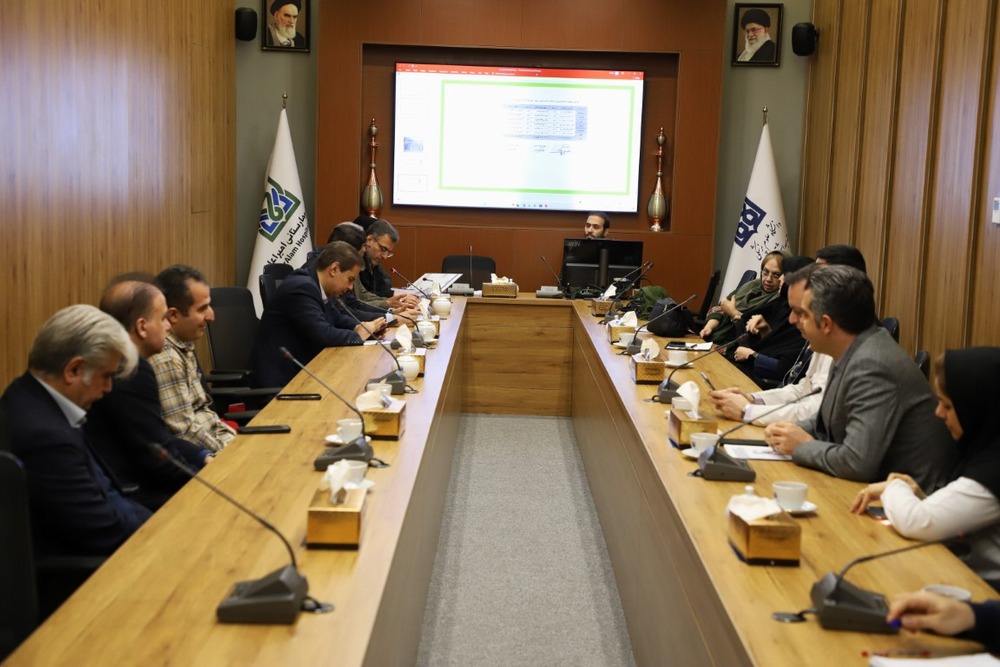 بازدید کمیته نظارت بر واحد‌های برون سپاری دانشگاه از مجتمع بیمارستانی امیراعلم